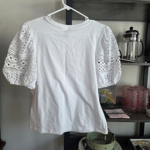 Ellen Tracy Crispy White Lace Sleeve Top Medium Eyelet Lace Sleeves NWT - Picture 3 of 9